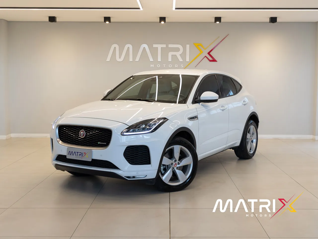 Jaguar E-Pace R-Dynamic SE 2.0 16V