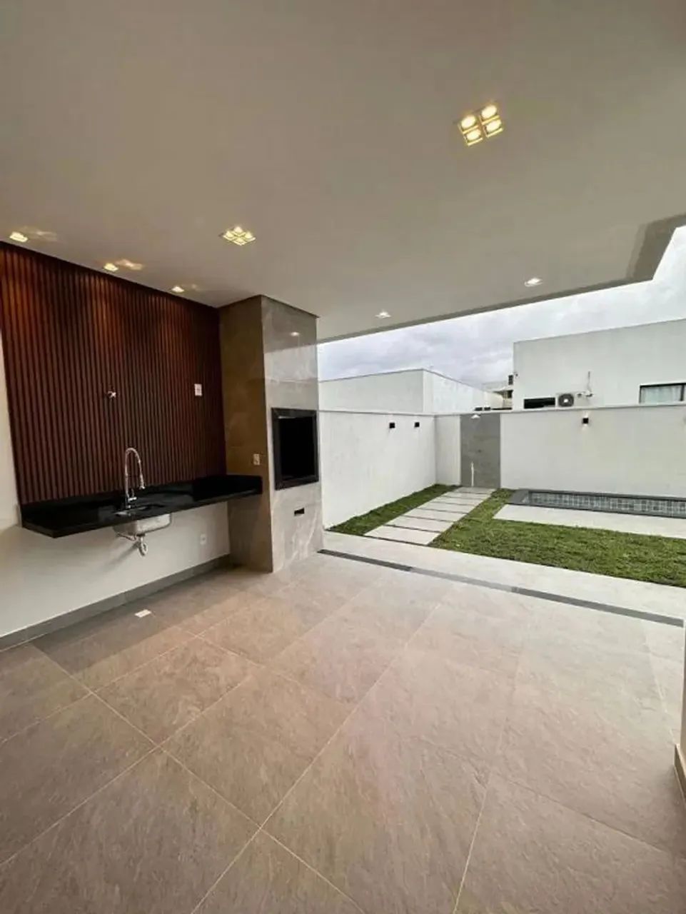 Duplex no Morada dos Passaros 4 Suites  Piscina Espaço Gourmet, Ampla e ventilada, com gra - Foto 9