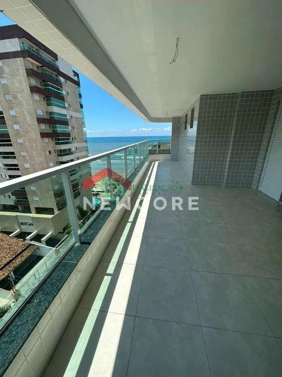 Apartamento em Avenida Ademar de Barros - Centro - Mongaguá/SP