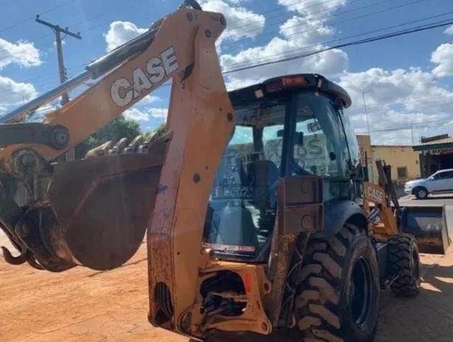Retroescavadeira case 580n 4x4 ano 2017 - Foto 5