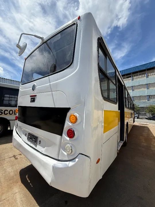 Ônibus Apache VIP II - Mercedes-Benz 1722 - Ano 2011/2012 - Foto 6