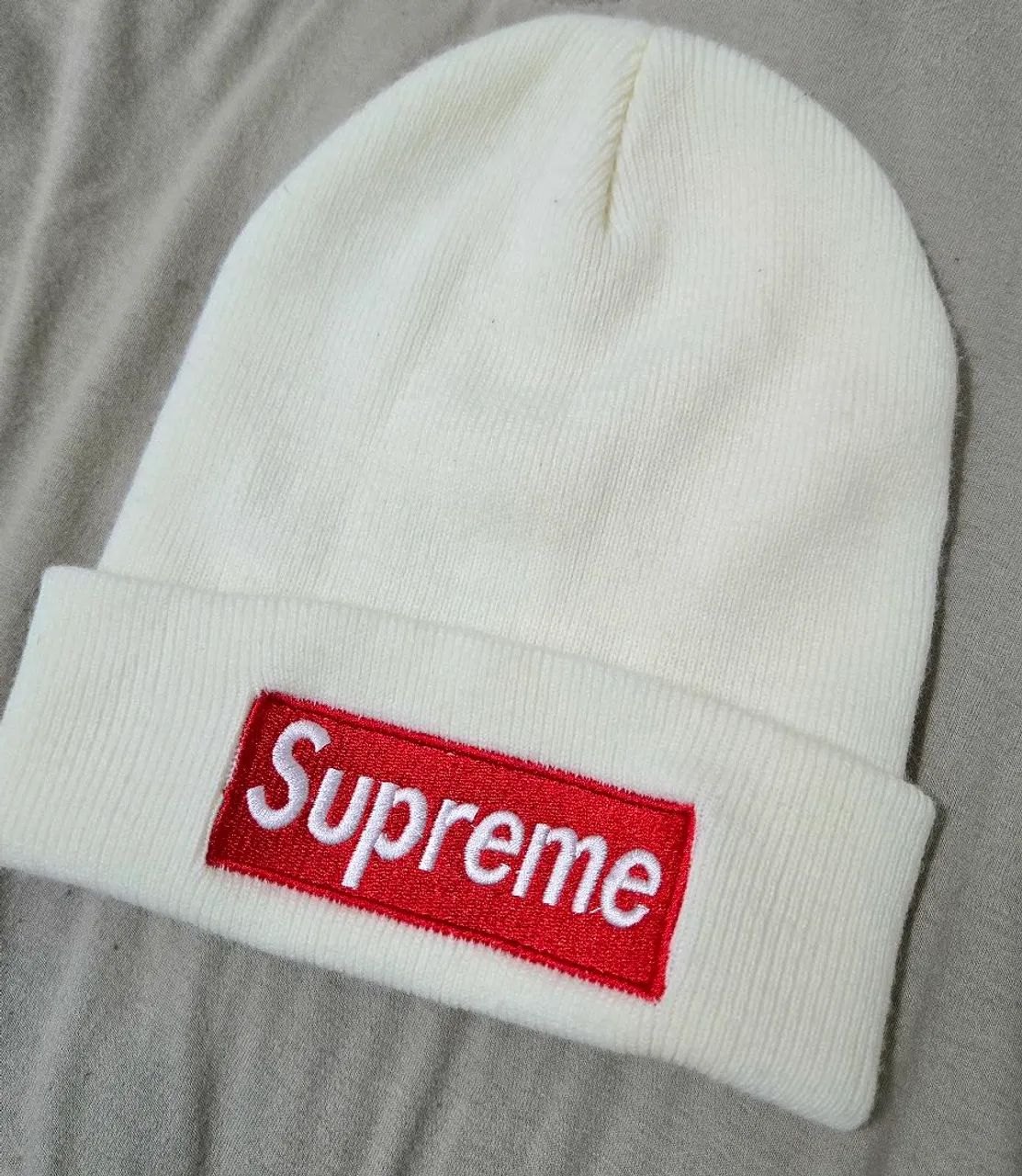 Gorro Supreme Creme Unissex