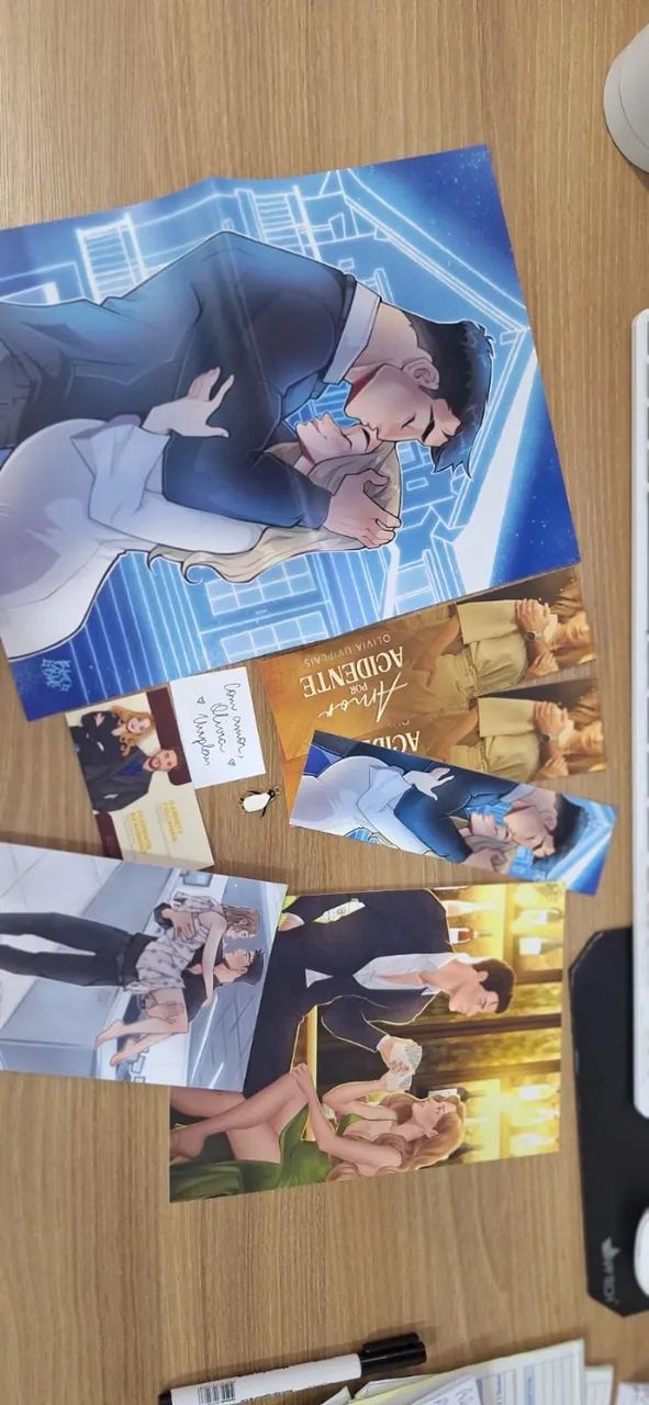 Amor Por Acidente - Olívia Uviplais (livro físico novo com brindes) - Foto 6