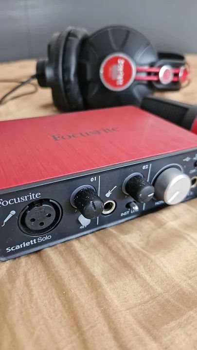 Focusrite Scarlett 2a geração 