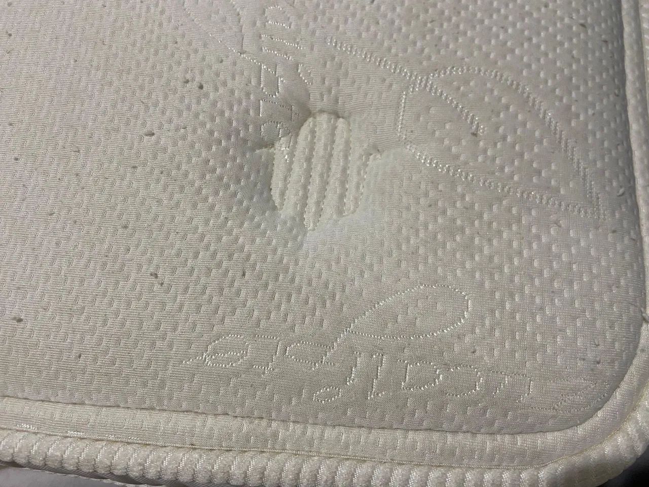 Colchão quenn premium pocket (tok & stok) - Foto 5