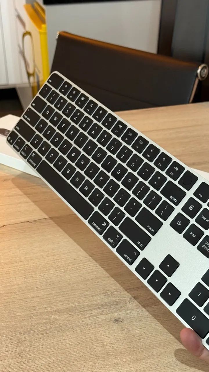 Magic Keyboard Teclado Numérico C/ Touch ID - Apenas 2 meses de uso! Loja física! Garantia - Foto 3