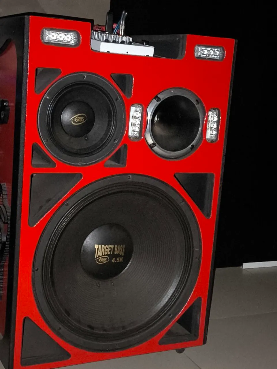 Caixa de Som Eros Target Bass 4.5k