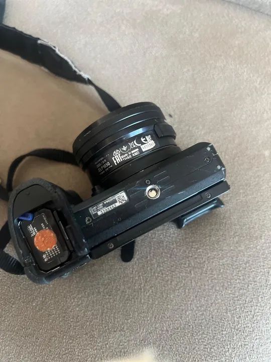 Câmera Sony Alpha 6000 com Lente 16-50mm - Foto 5