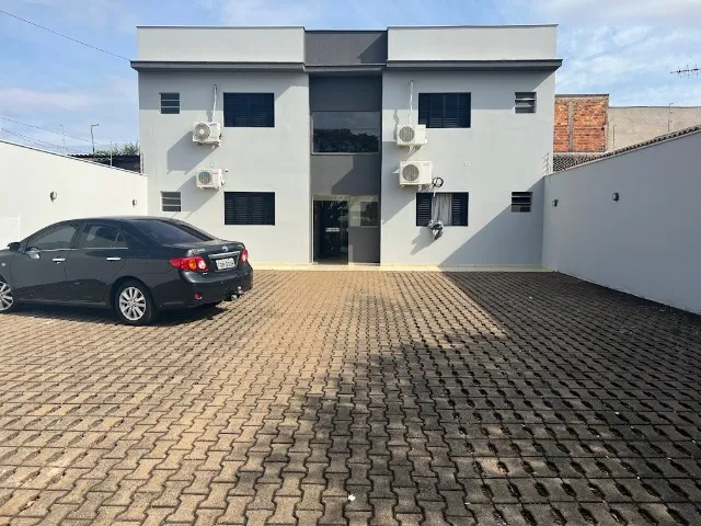 Locação s/ Fiador - Direto c/ Proprietário - C/ Ar Cond. e Garagem - Suíte, Sala e Cozinha
