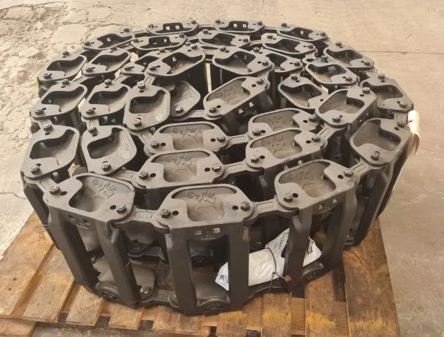 Implemento Esteira De Aço 10x16,5 Para Mini Carregadeiras - Foto 3