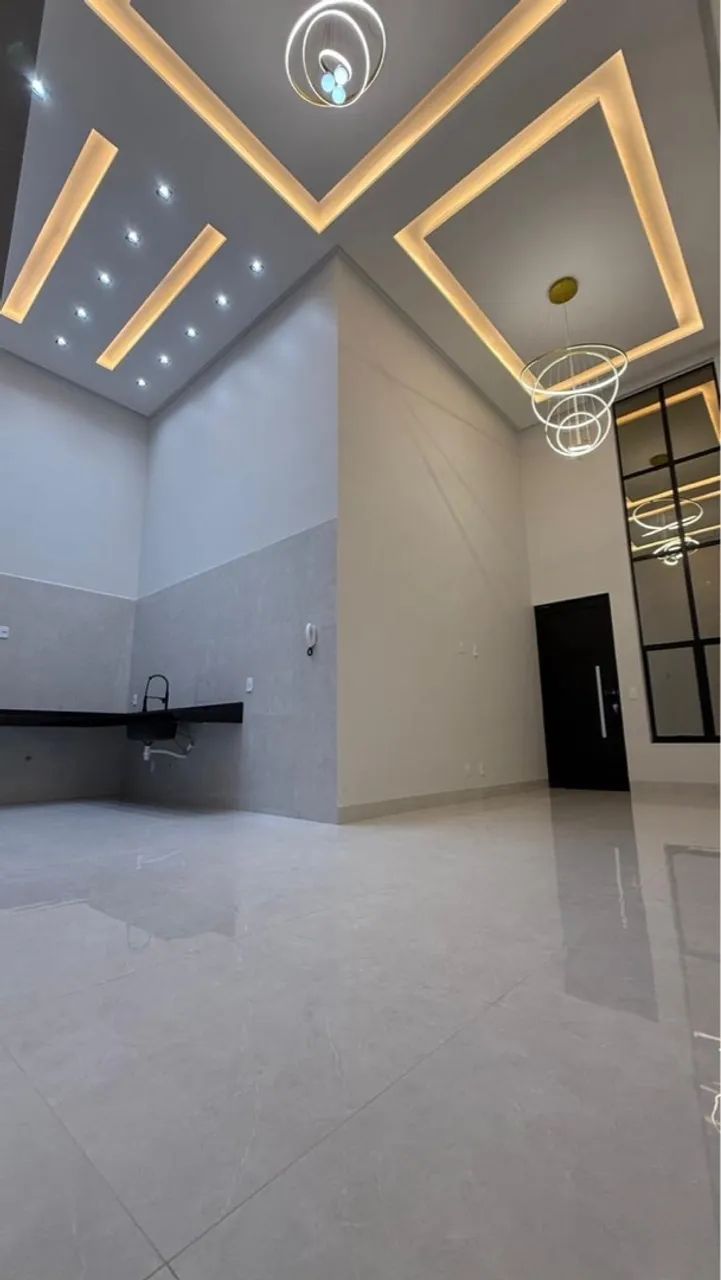 Casa Anapolis com Piscina, Ultra Moderna, terreno grande, financia!