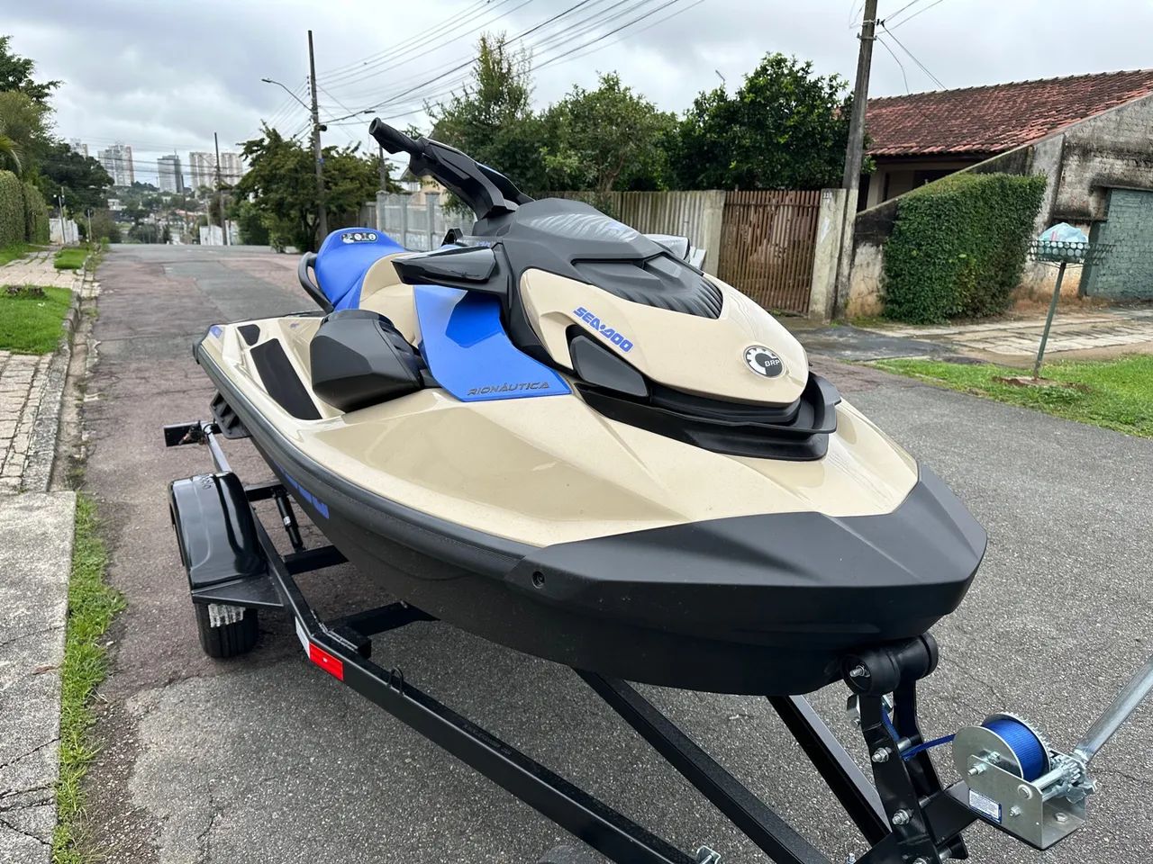 Jet SKY Wake 2025 OKM ,sem uso 170 com carretinha c/som original , escada - Foto 2