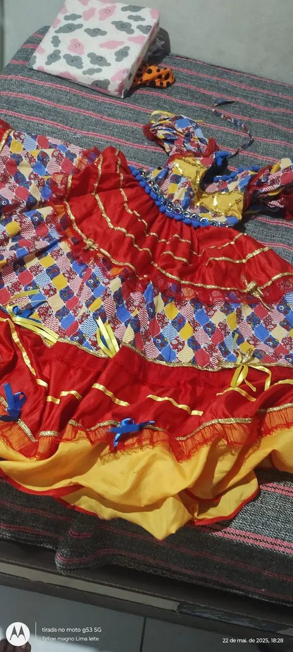 Vestido Junino Infantil Vermelho e Amarelo