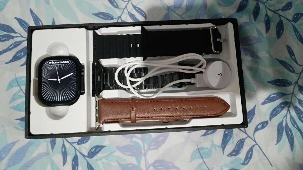 Smartwatch Novo com Pulseiras Extras - Foto 2