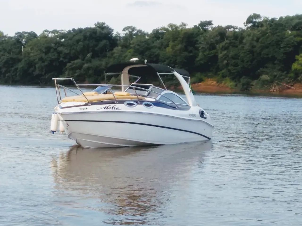 Lancha Evolve 235 cab