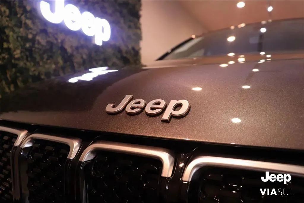 JEEP COMMANDER 1.3 T270 TURBO FLEX LONGITUDE AT6 - Foto 3