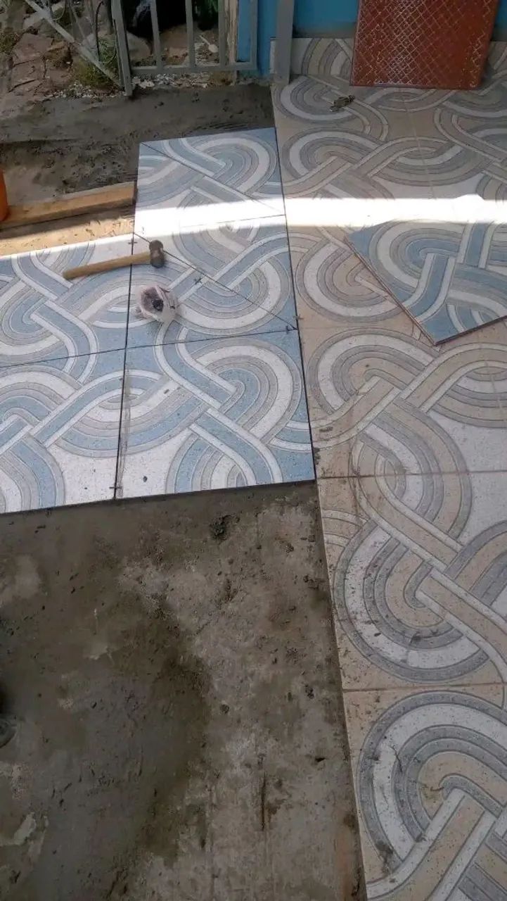 Pedreiro e Cerâmista