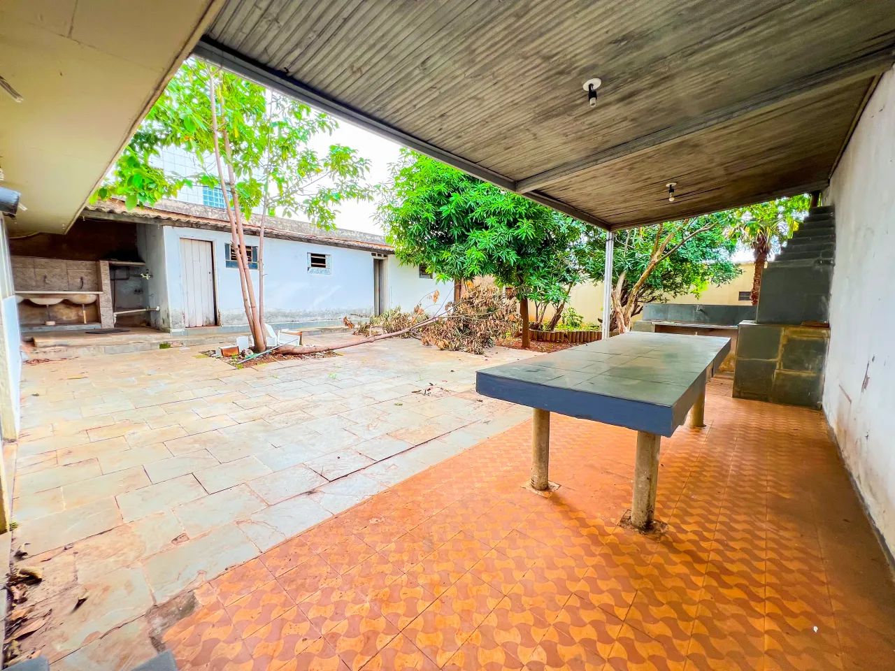 Casa Terrea no Setor Universitario, 400m² 4 suites - Foto 3