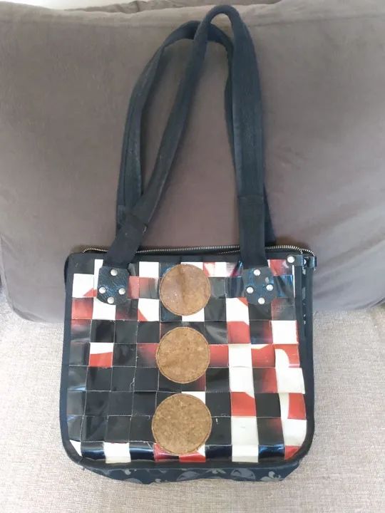 Bolsa de ombro estilo patchwork