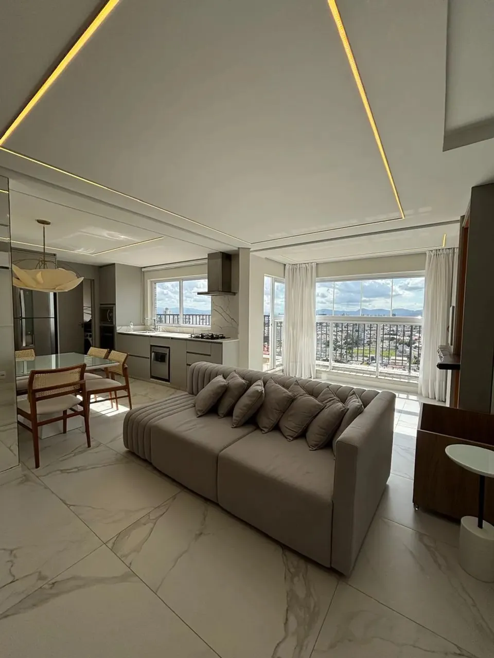 Venda - Life Residence, 03 quartos, mobiliado e decorado em Ressacada - Itajaí - SC