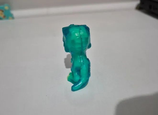 T rex kinder joy  - Foto 3