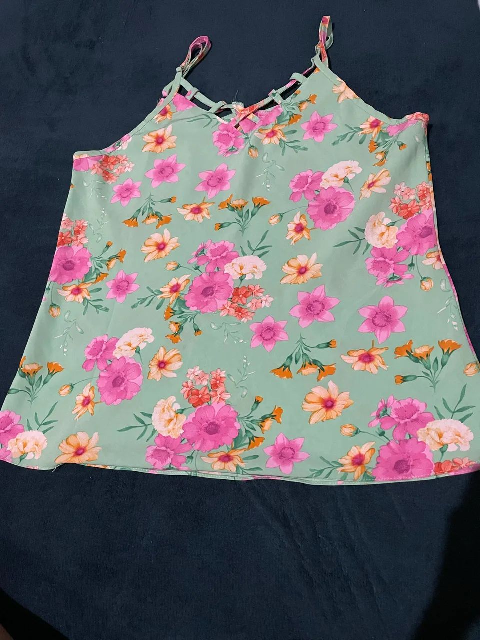 Blusa de flores Roupas Mangueirão, Belém 1445318060 OLX