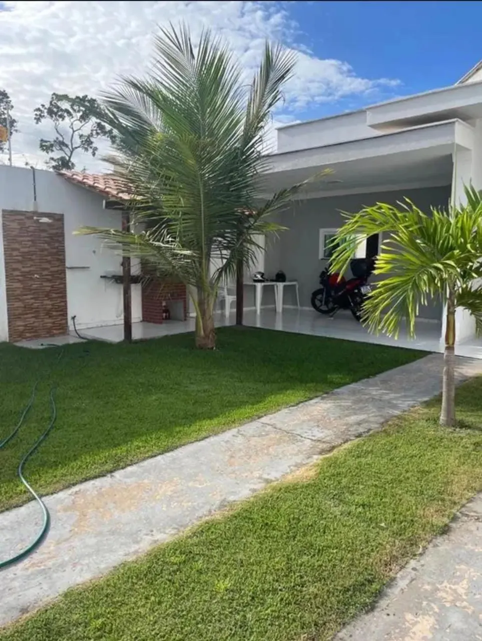 Alugo linda casa no Araçagy ótima localização