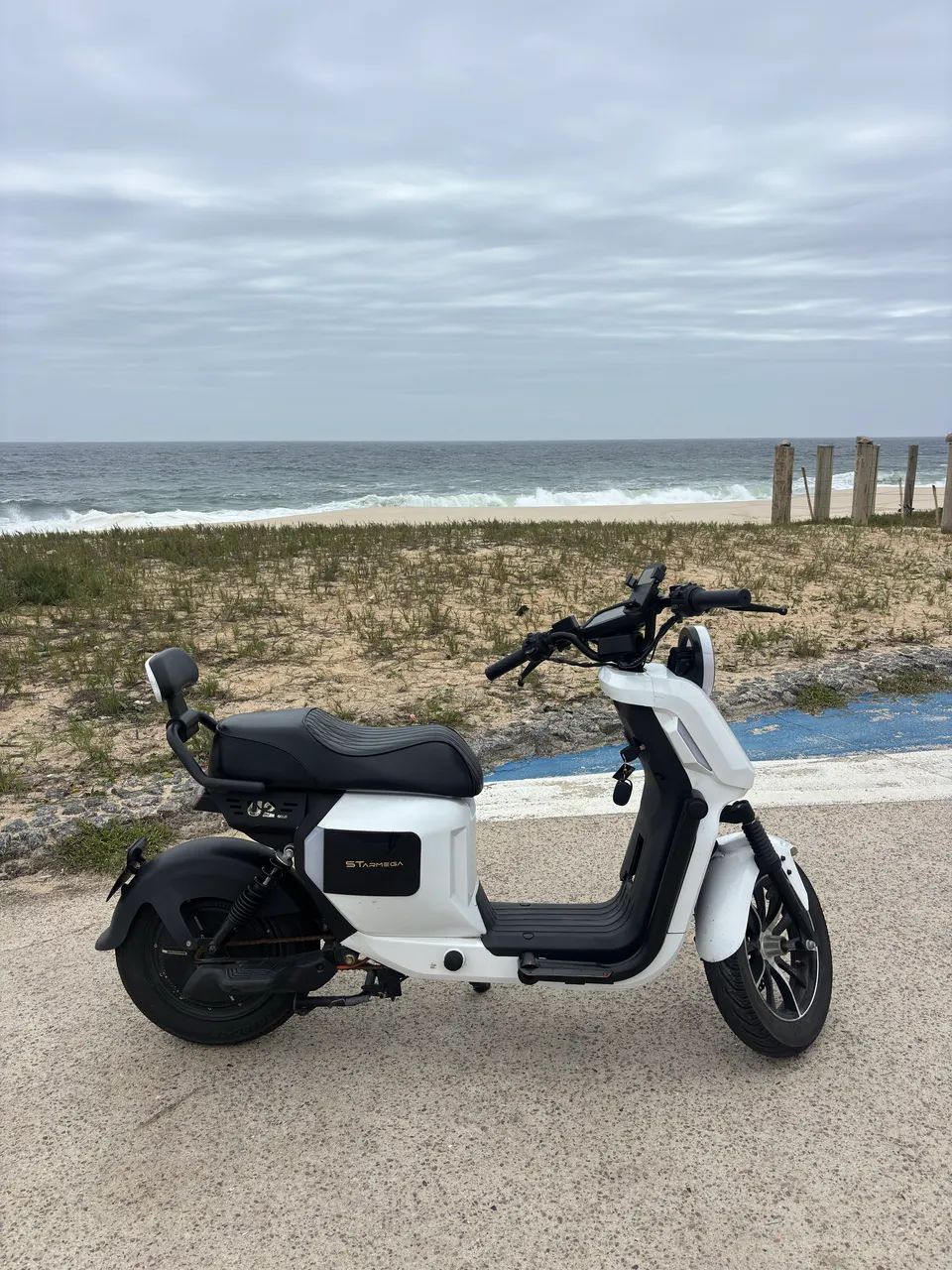 Moto elétrica 2200w aceito trocar por outra moto 