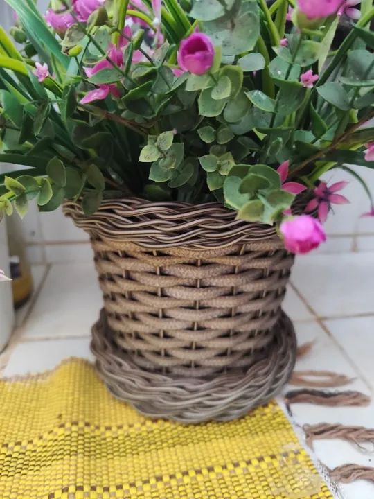 Vaso Decorativo (ganha as flores) - Foto 3