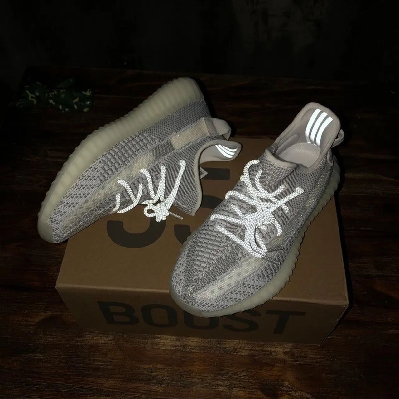 Tênis Yeezy ótimo pra academia 38 ao 43