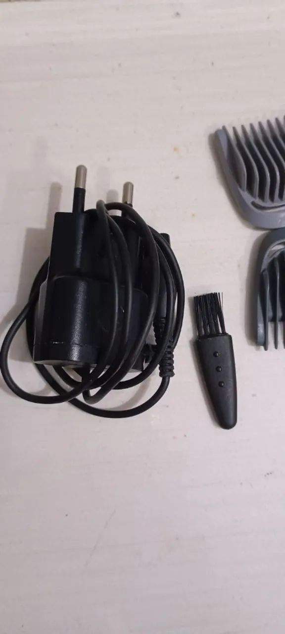 Barbeador Elétrico PHILIPS masculino - Foto 4