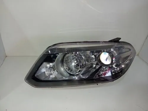 Farol esquerdo Chery Tiggo 5 2015