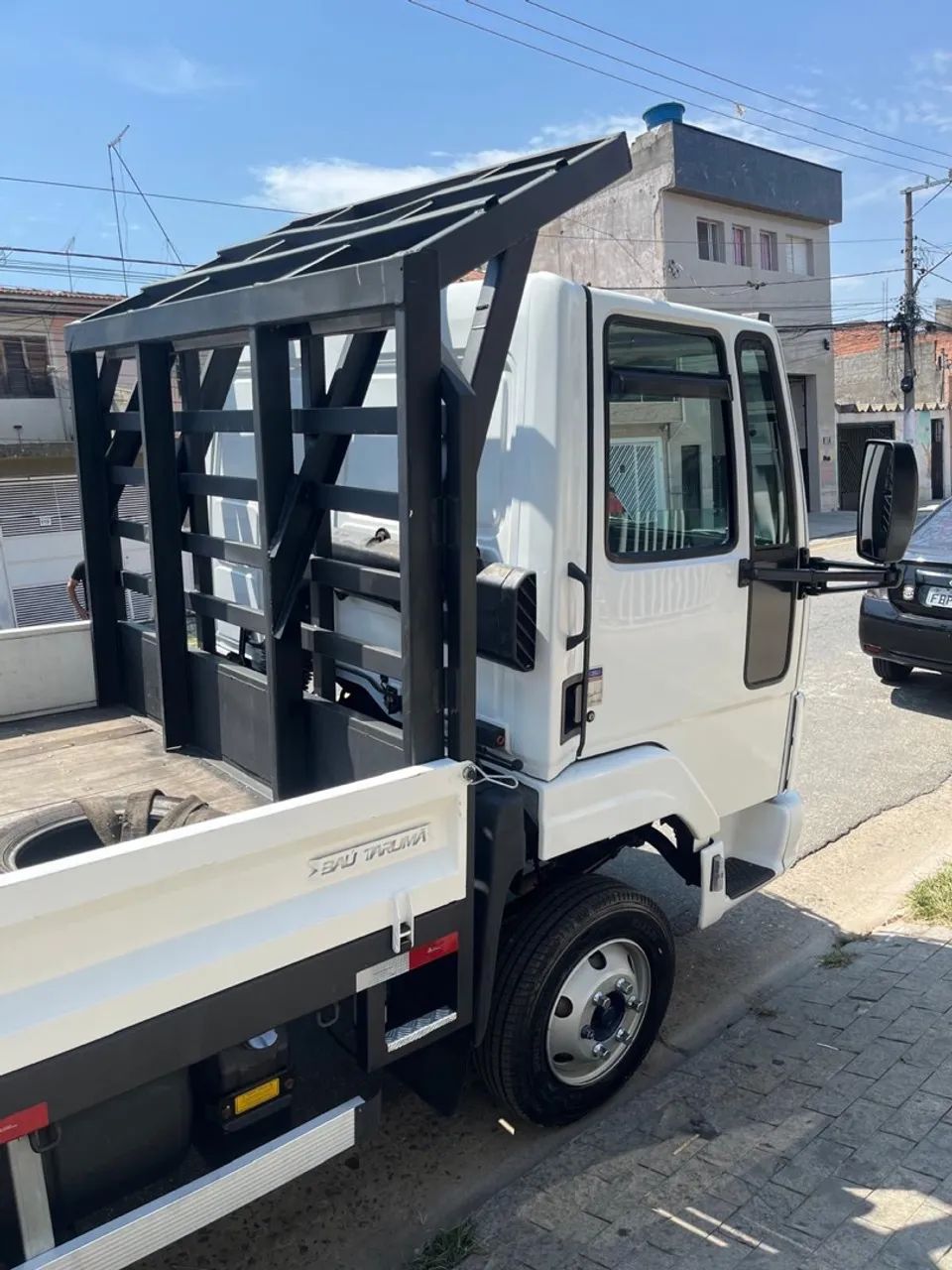 816 Carroceria Aberta de ferro ( ótimo caminhão melhor motor da Categoria )  - Foto 8