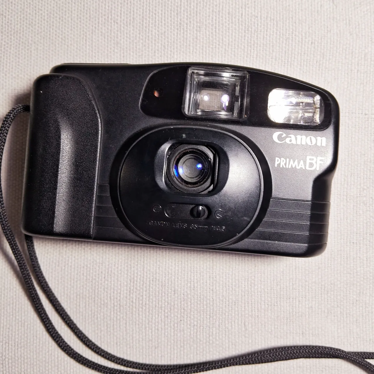 Câmera analógica Canon PrimaBF