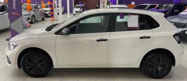 Volkswagen Polo Track 1.0 Flex 12V 5p - Foto 4