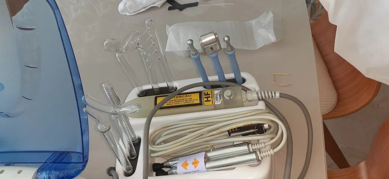 Aparelho de Eletroterapia Neurodyn Esthetic Diamond Line - Foto 2
