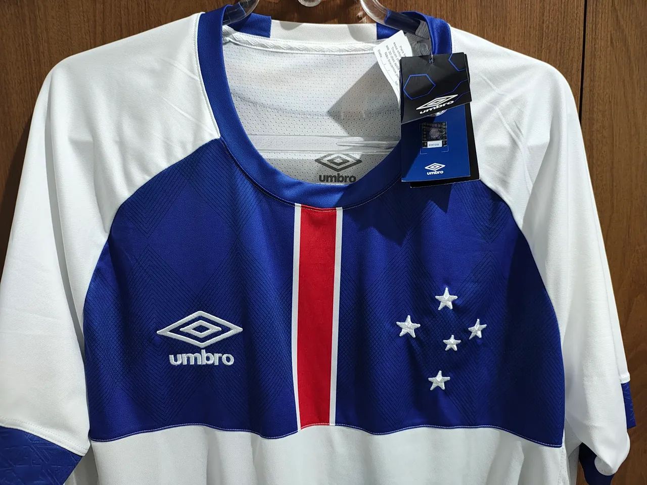 Camisa Oficial Cruzeiro Umbro Comemorativa Copa do Mundo 2018 - Foto 2
