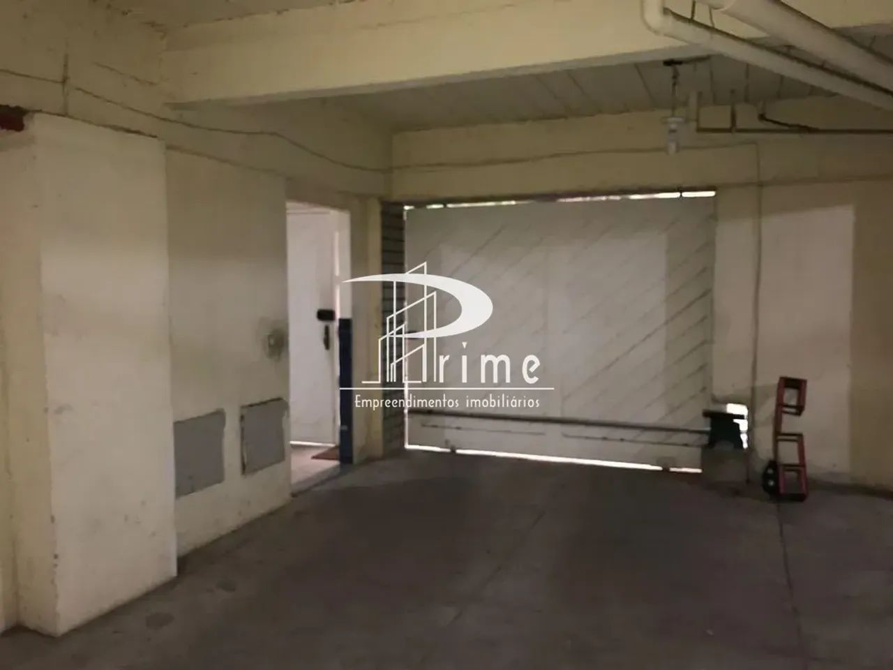 Apartamento com 2 dormitórios para alugar, 56 m², próximo a comércios e transporte público - Foto 2
