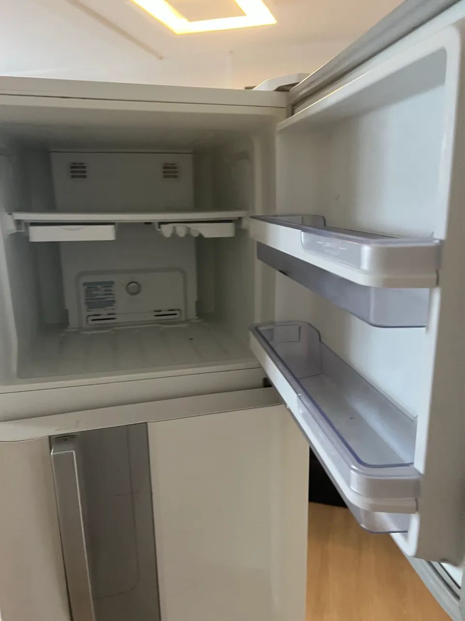 Vendo geladeira  - Foto 4