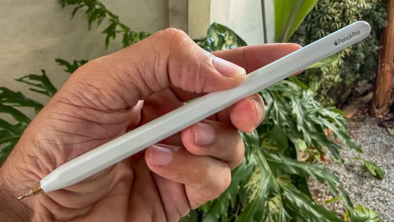 Apple Pencil Pro + Estojo com Pontas Extras - Foto 2