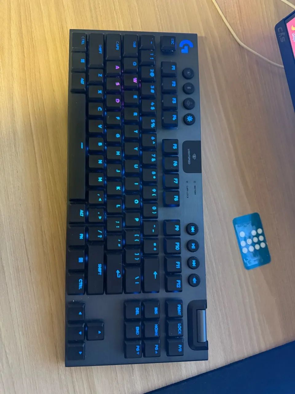 Logitech G915 X LIGHTSPEED full-size