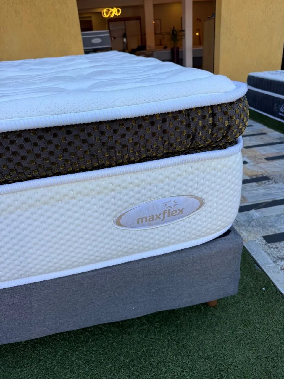 Colchão KING MAXFLEX SEMINOVO TOP COM BASE - Entrego!  - Foto 3
