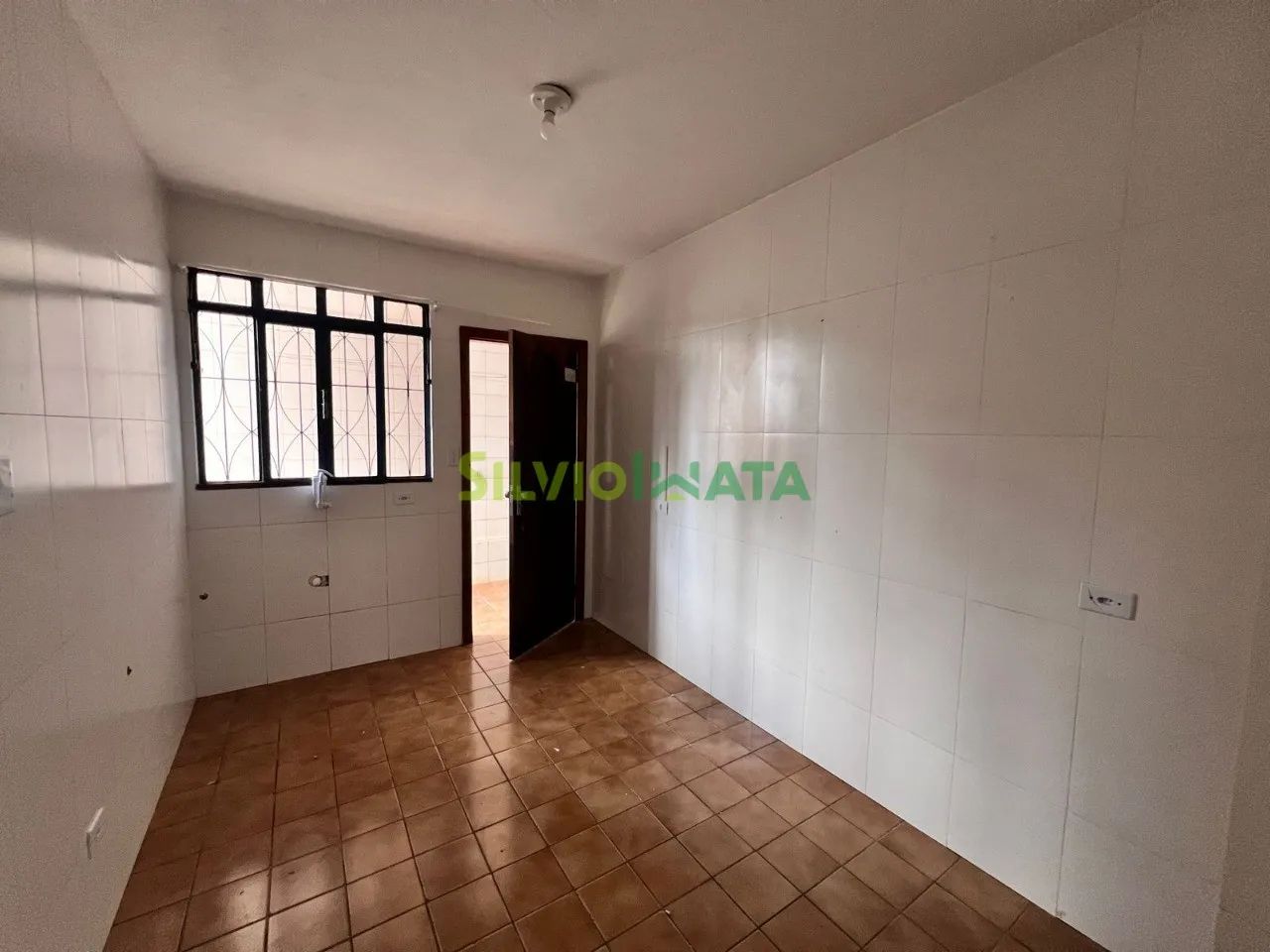 EXCELENTE APARTAMENTO 03 QUARTOS E 01 SUÍTE PARA MORAR NO CENTRO DA CIDADE, AVENIDA BRASIL - Foto 3