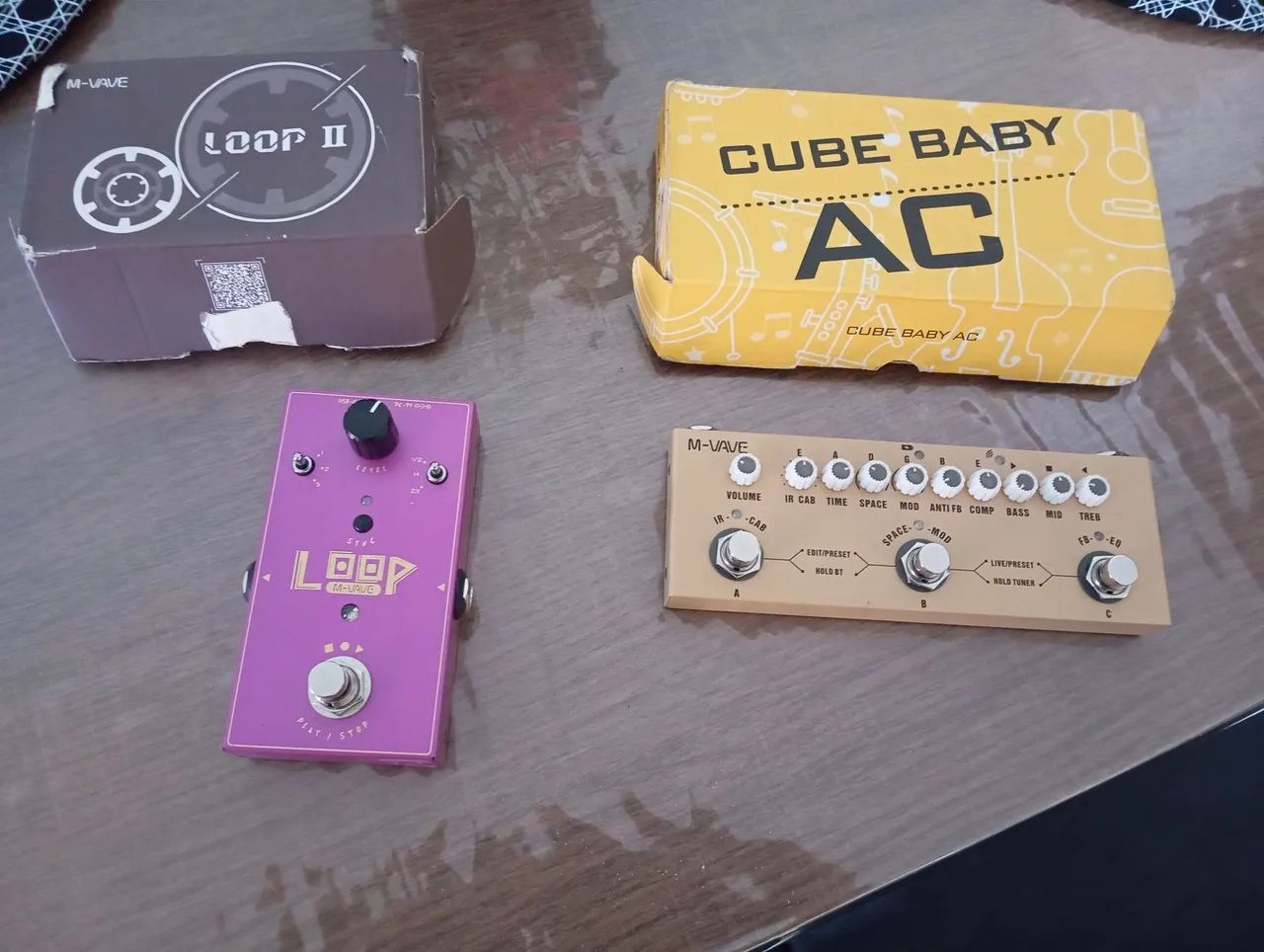 Pedal de loop e efeitos violão cube baby 