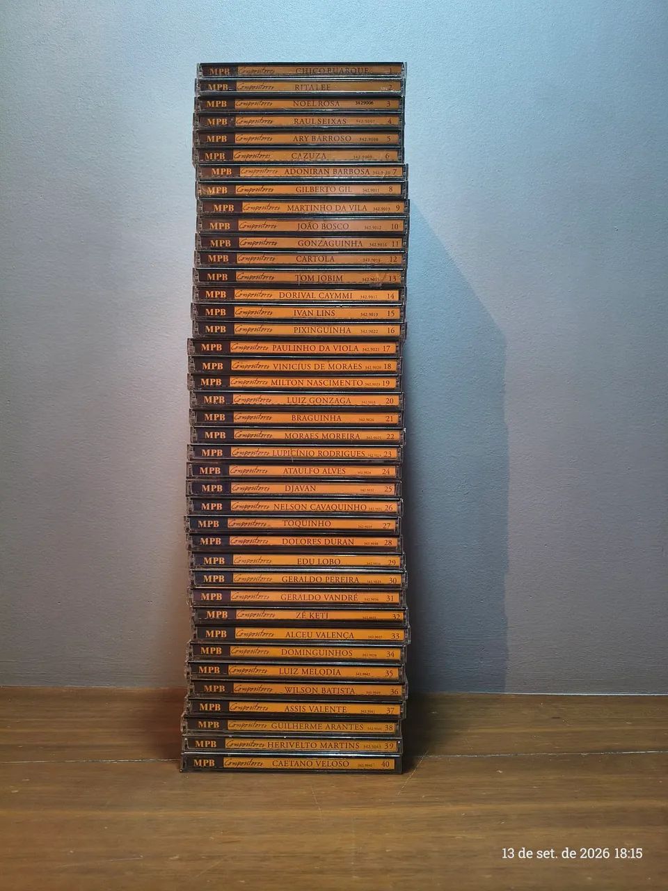 Coleção compositores 38 cds - Foto 2