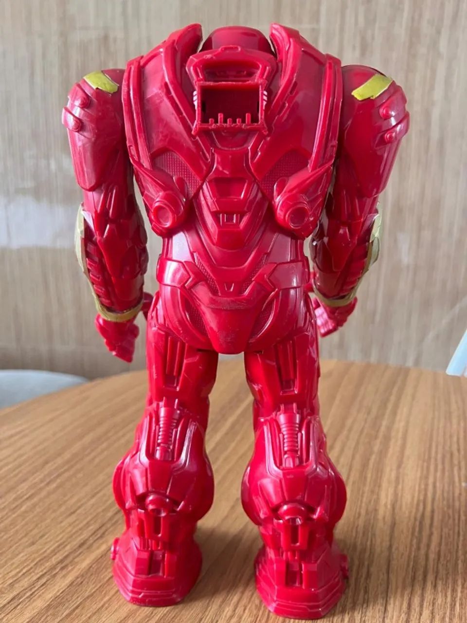 Boneco Hulkbuster da Marvel 30 cm  - Foto 2