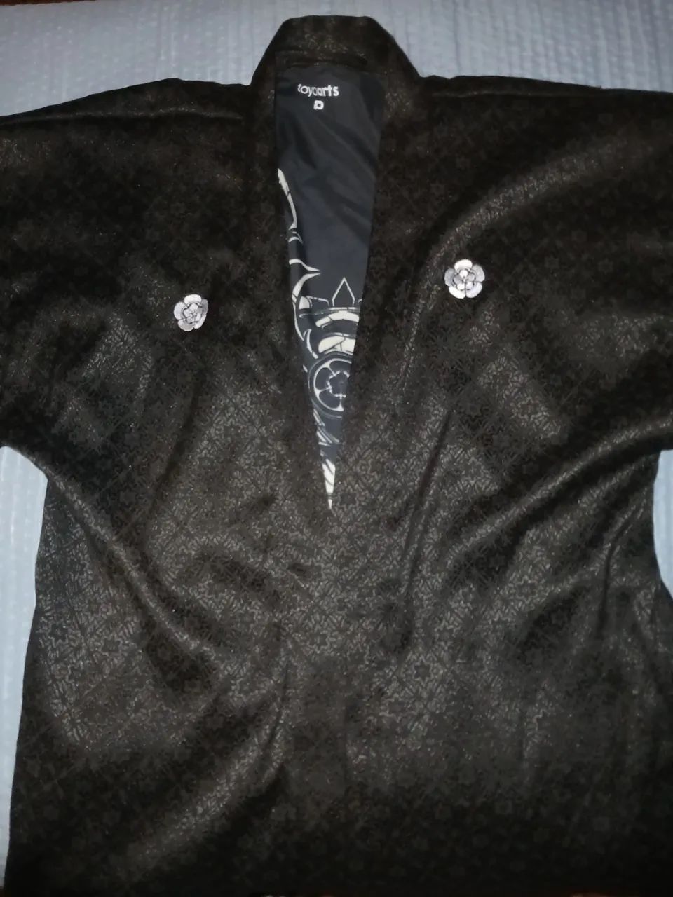 Haori preto floral  - Foto 5