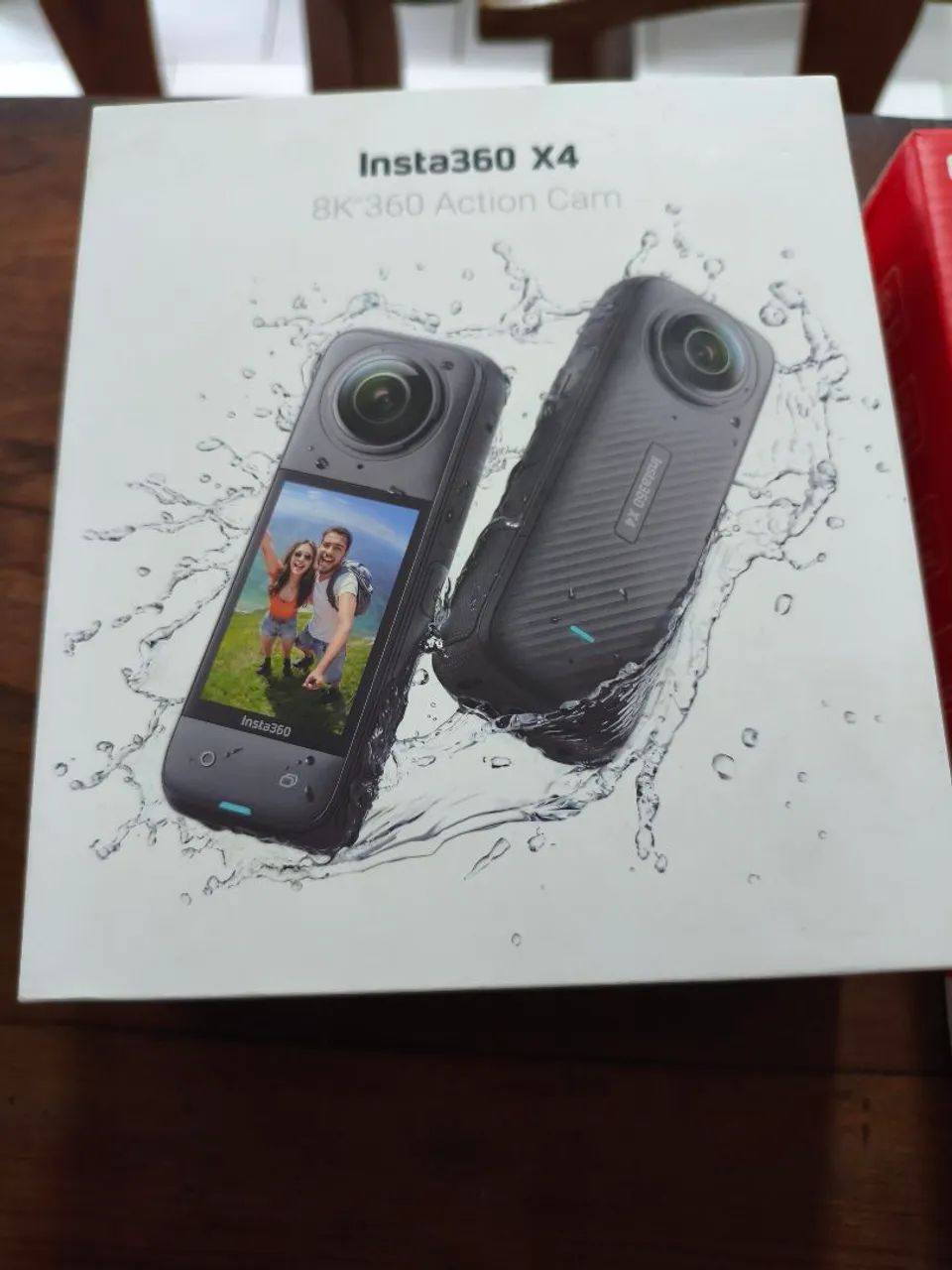Insta360 x4