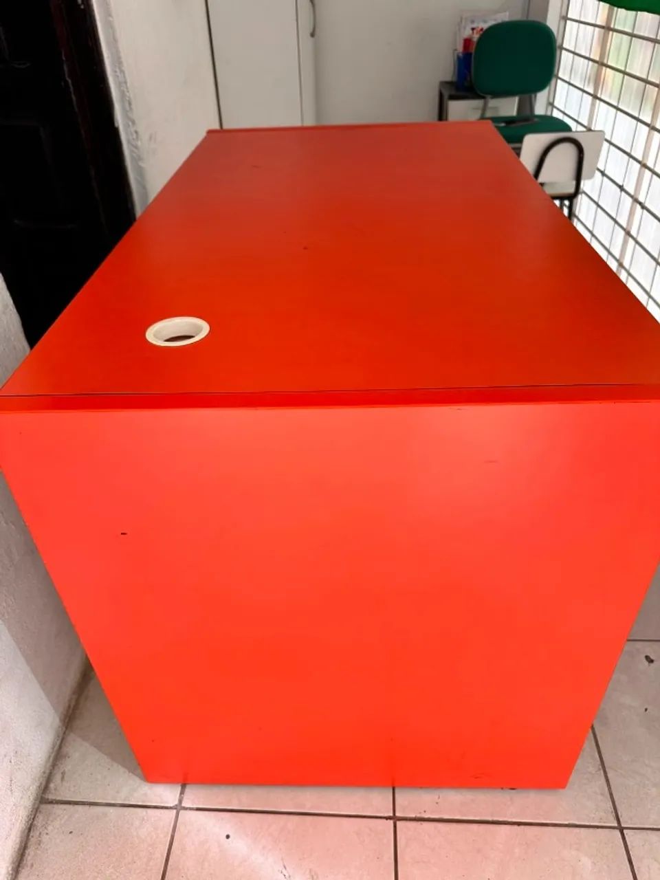 Mesa Linda para escritório e diversos tipo de uso - Foto 2