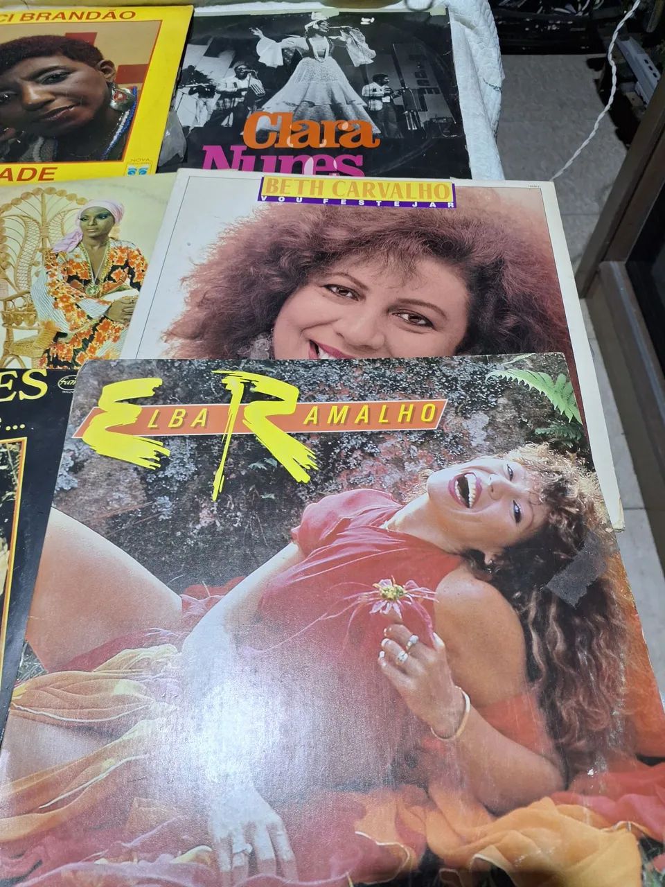 Disco de vinil  valor unitario cantoras  - Foto 5